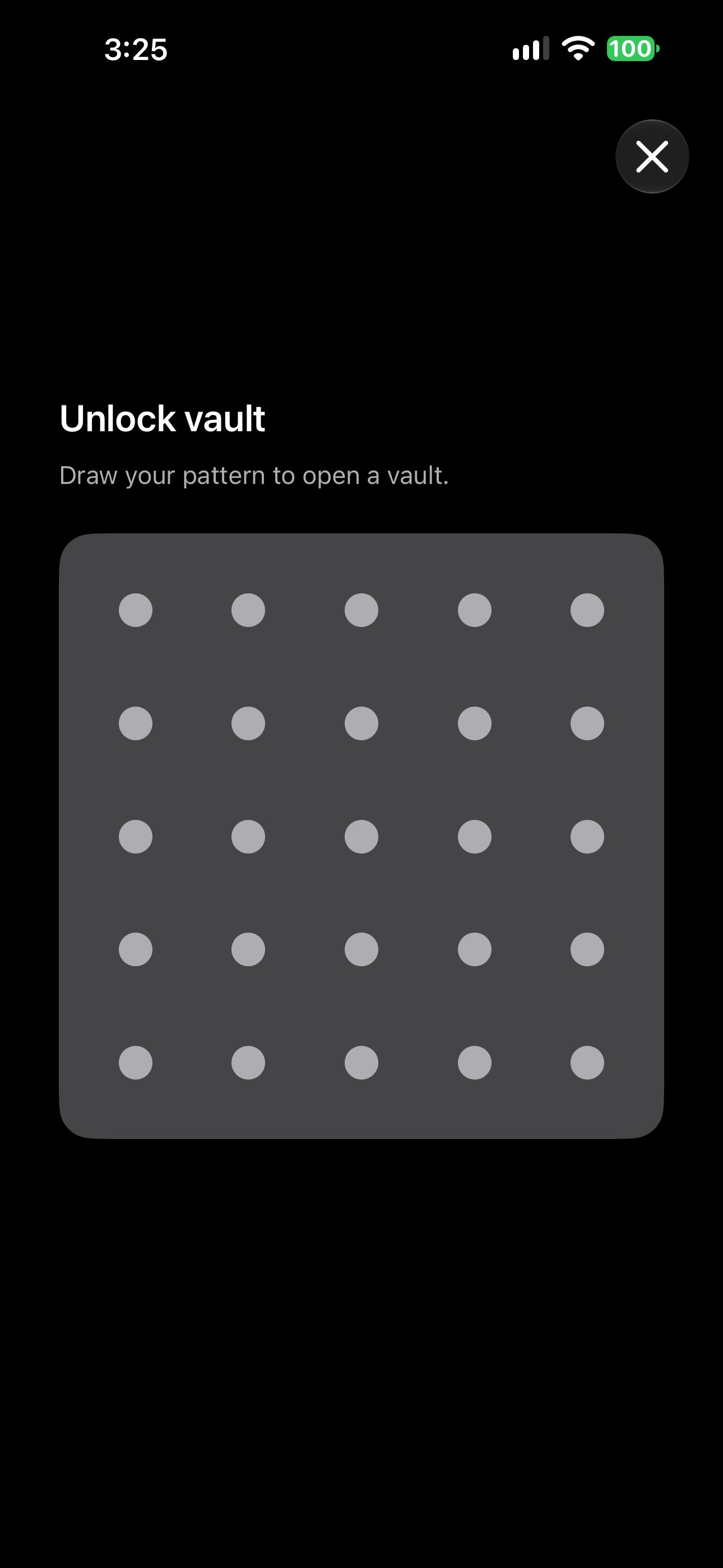Vaultever’s pattern entry screen with a five-by-five dot grid.